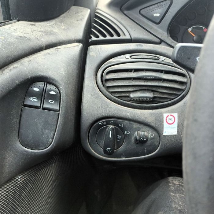 Dezmembrari  Ford FOCUS Mk 1  1998  > 2007 1.8 Turbo DI / TDDi Motori