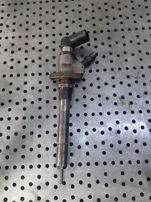 injector 2.0 d volvo v50 s40 peugeot 307 peugeot 407 peugeot 607 peugeot 807 citroen c4  9657144580