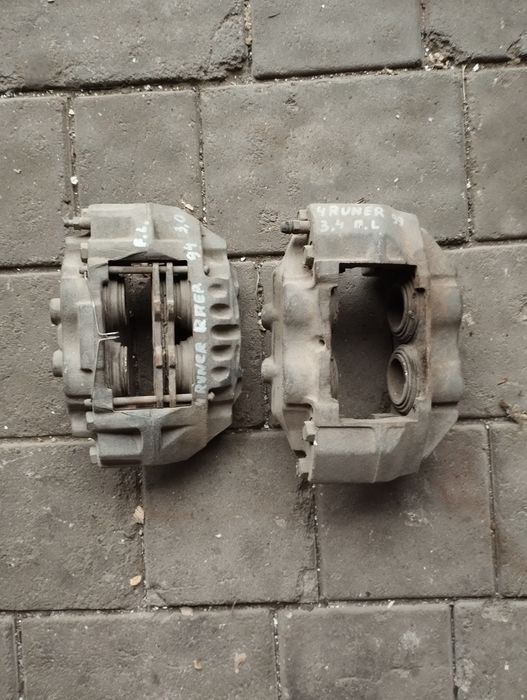 Toyota 4Runner 3.0 3.4 суппорт передний левый 3vz 5VZ