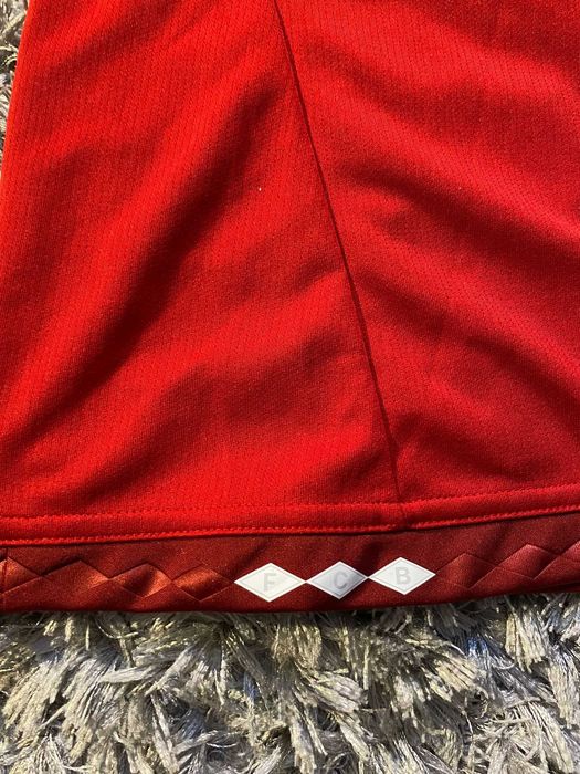 tricou fotbal bayern munchen dama