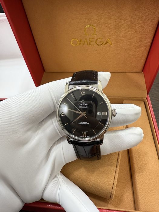 Часы Omega De Ville