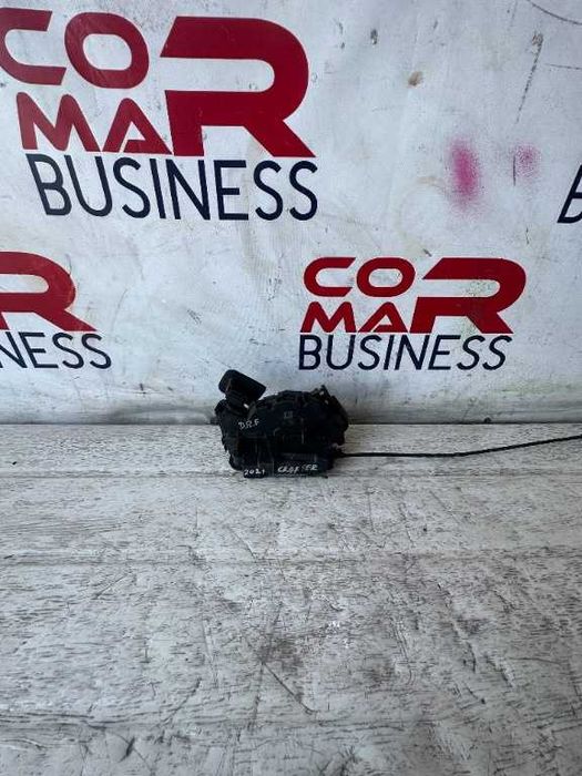 Dezmembrari VW CRAFTER euro 6 Broasca inchidere usa dreapta fata