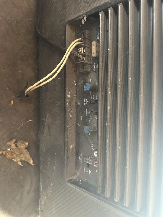 Сабвуферы продам 5 элемент 2 шт