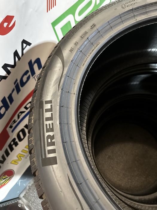 Set 245/45 R19 102H XL MO - Pirelli PZero Winter M+S Oferta
