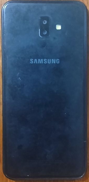 Samsung J6+ 32gb holati yaxshi