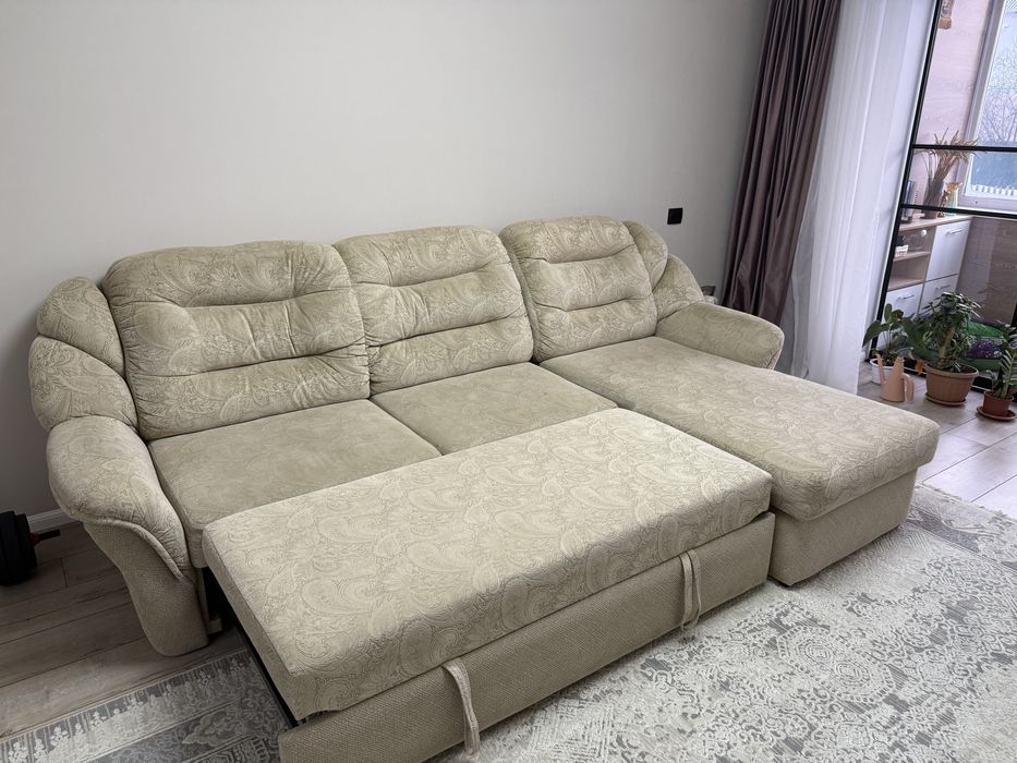 Продам диван в хорошем состоянии
