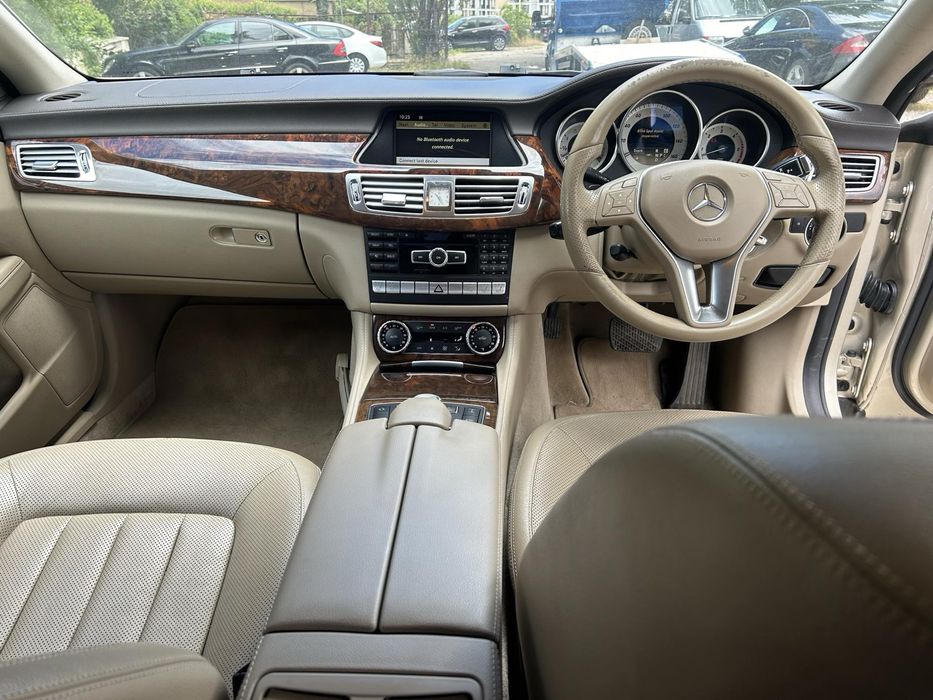 Mercedes CLS350 W218 Airmatic full led на части