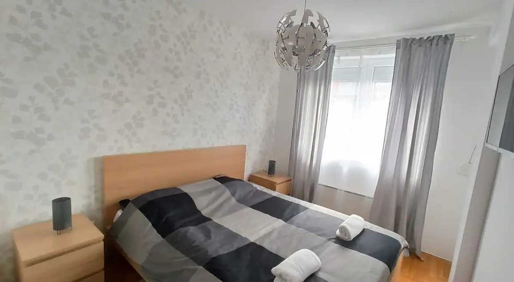 Тристаен апартамент под наем кв.Христо Смирнески