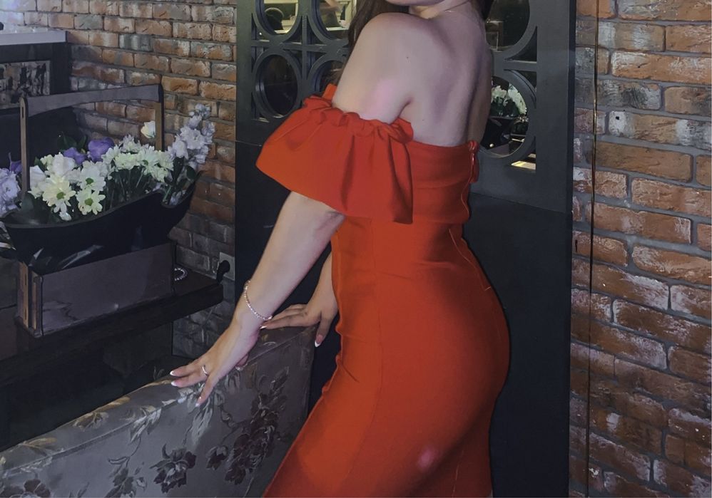 Вечернее красивое платье