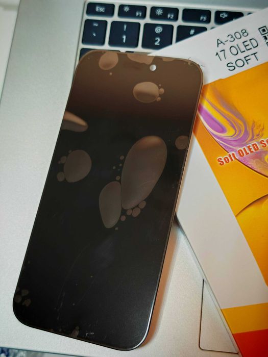 Soft Oled Съвместим LCD Дисплей за iPhone 17 /120Hz/ Черен / Гаранция