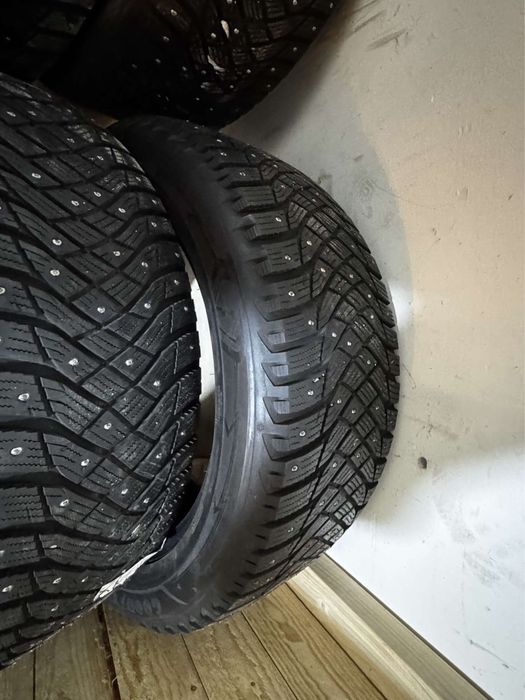 Зимни гуми Goodyear Ultra Grip Arctic 2 SUV 255/50 R19 107T