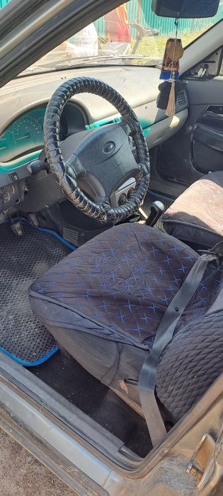 Приора срочно сатам