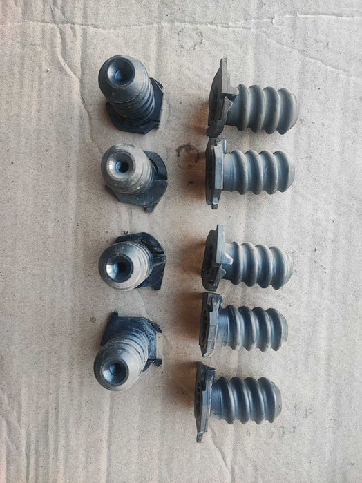 Тапи капачки болтове скоба държачи от Мерцедес