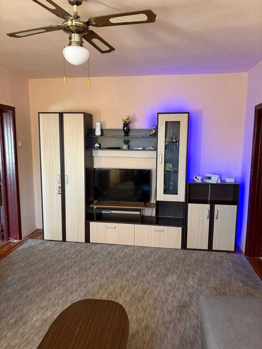 Apartament cu 2 camere de închiriat – Zona Intim, Arad