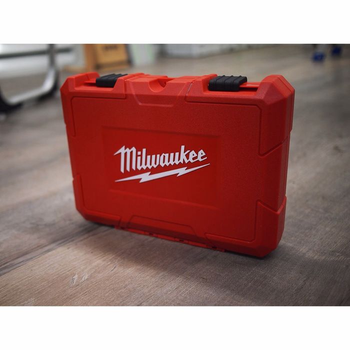 Trusa Milwaukee Flex si pistol electric