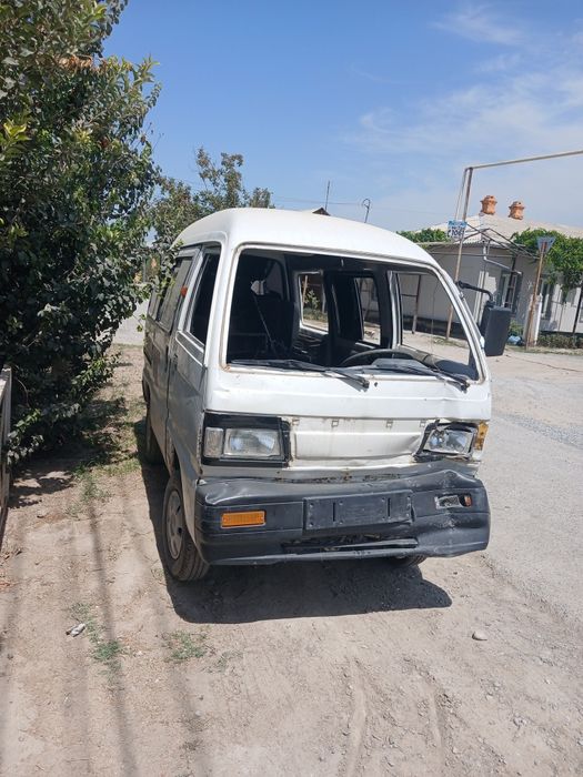 Damas kuzov qolgan zapchastlari sotiladi