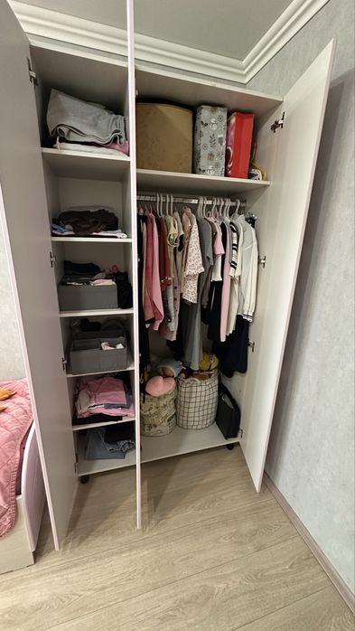 Продам шкаф в детскую комнату