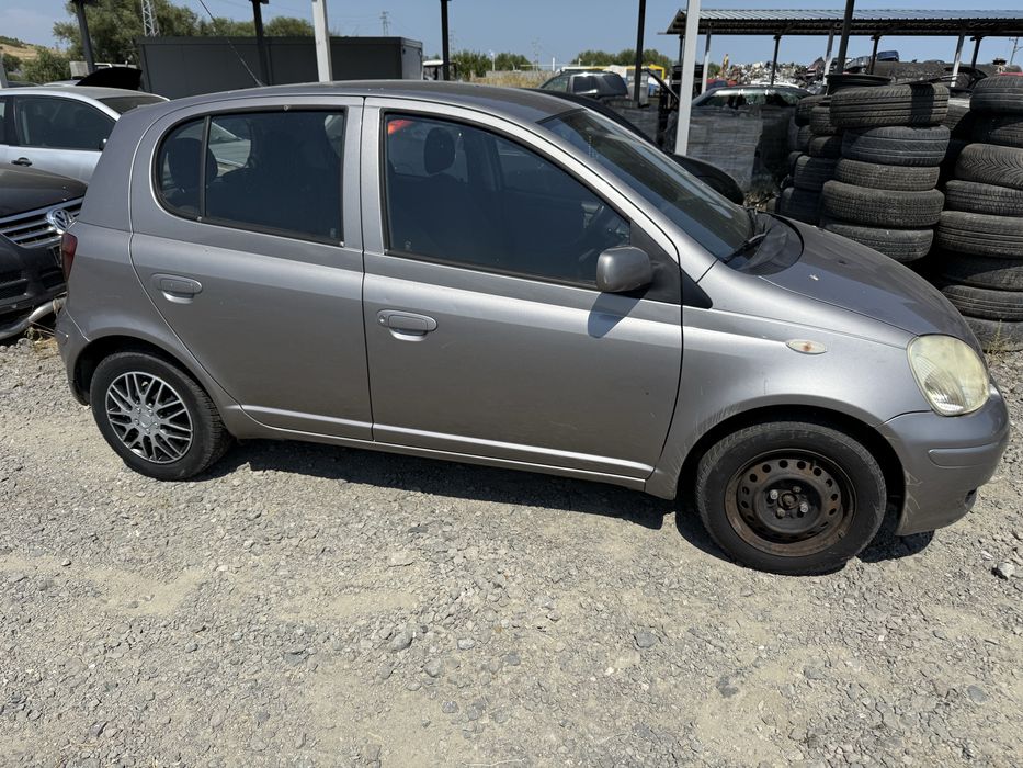 Toyota Yaris 1.4 D4D 75 к.с на части