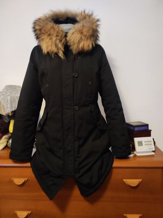 Parka dama guler raton