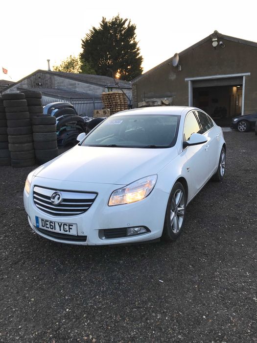 Fata completa/dezmembrari Opel Insignia cutie automata 2.0 CDTI A20DTH