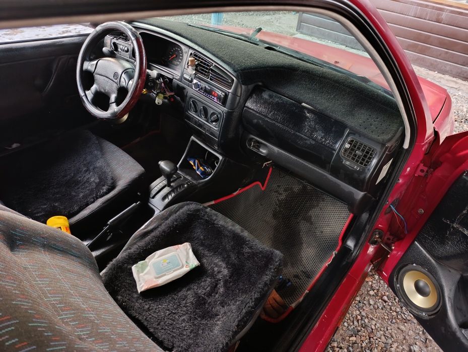 Продам Volkswagen Golf 3