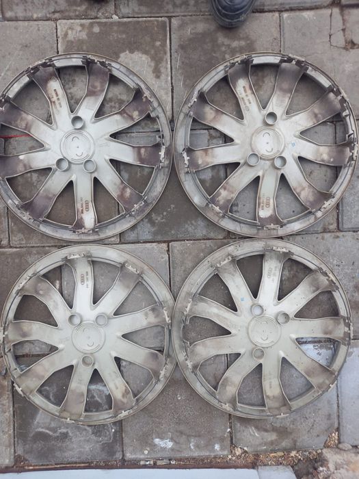 Продам колпак на ауди