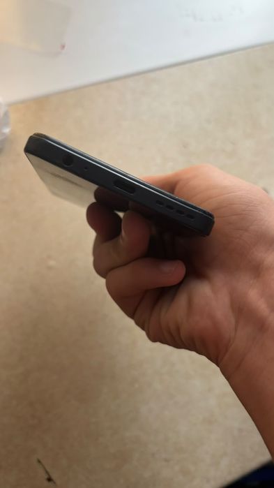 Продам Infinix Hot 30