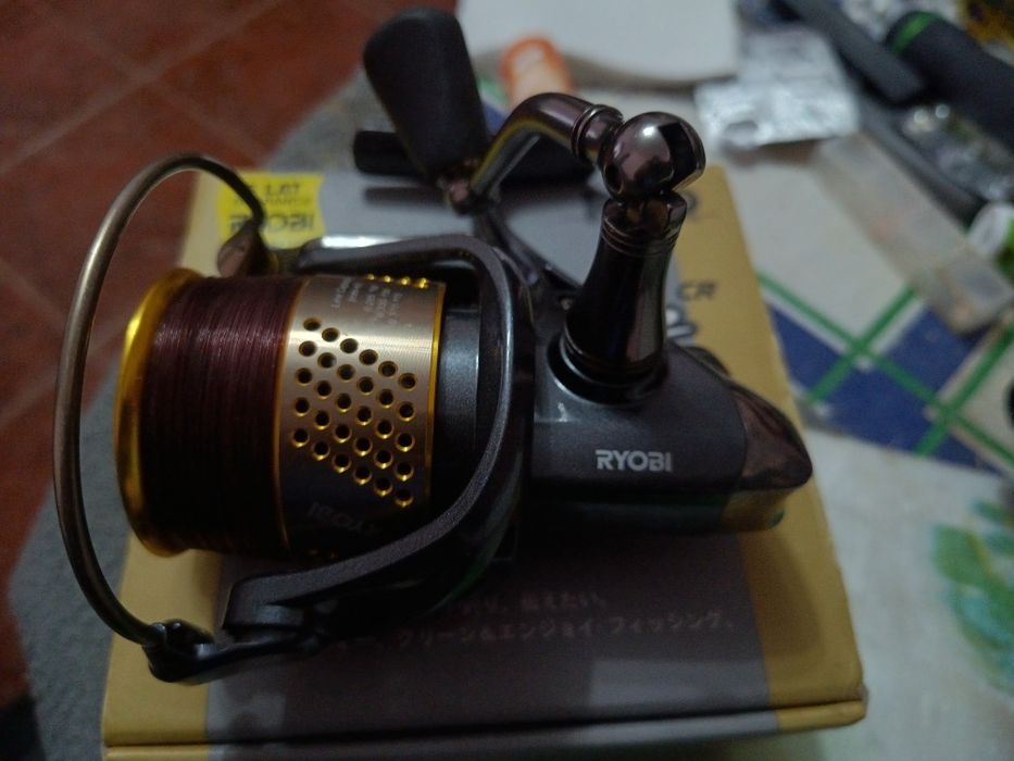 Mulineta Ryobi Applause CR 4000