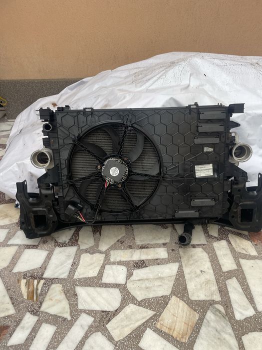 Fata complecta radiatoare ventilatoar intaritura bara vw transportert5