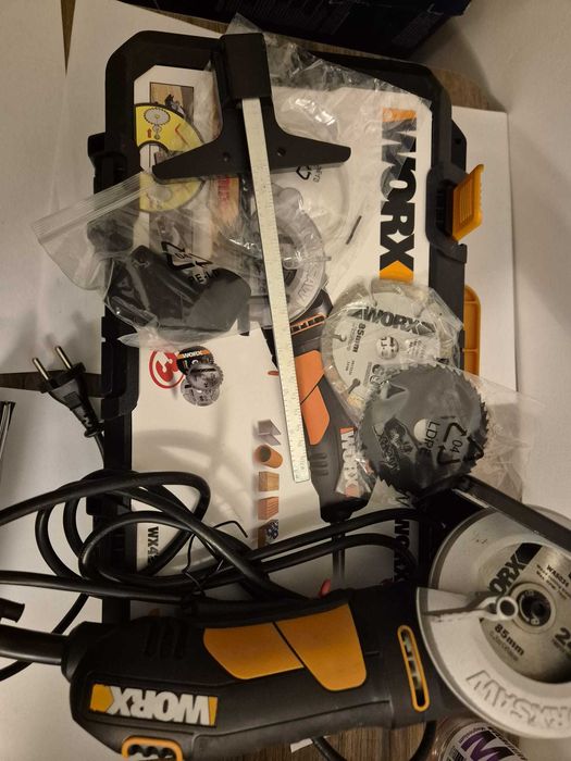 Fierăstrău circular Worx WorxSaw 400 W defect reductor