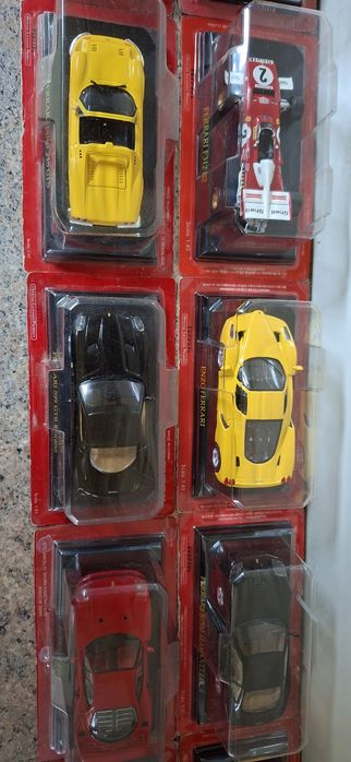 Vand colectia de masinute Ferrari Ghiroda • OLX.ro