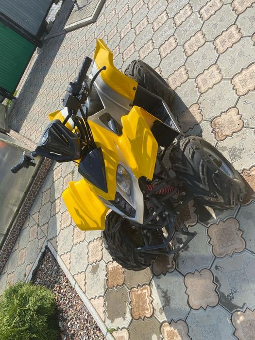 Продам детский квадроцикл 110 кубов