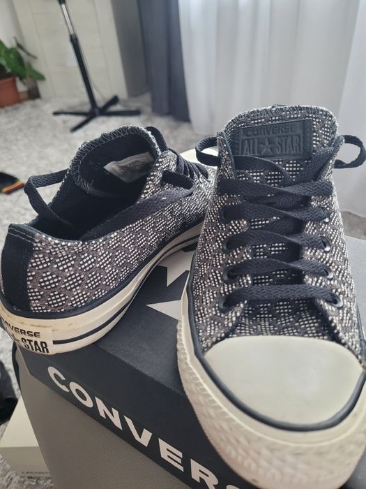Teneși Converse, model rar, import U.K , mărimea 39  !