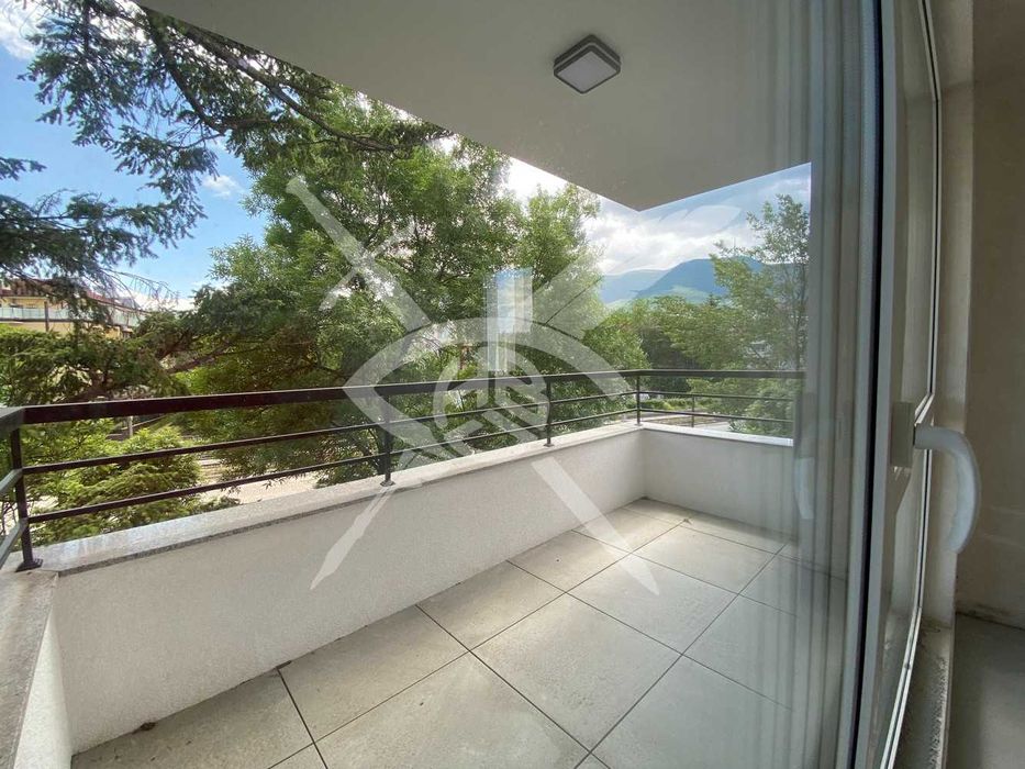 Продава се Тристаен апартамент в София, Овча купел - 106 кв.м за 2009 €/кв.м - Снимка #5