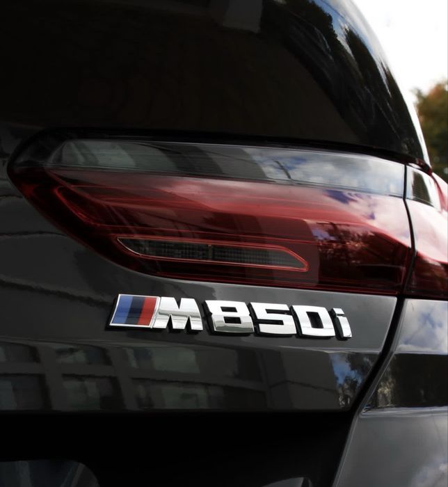 BMW M850i 2025 год