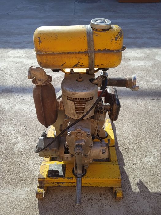 Мотопомпа водяной насос