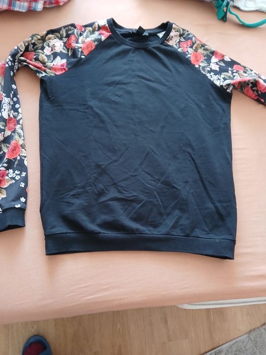 Дамски поли и панталони