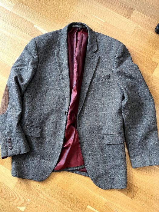 Ветровка, пиджак и кофта