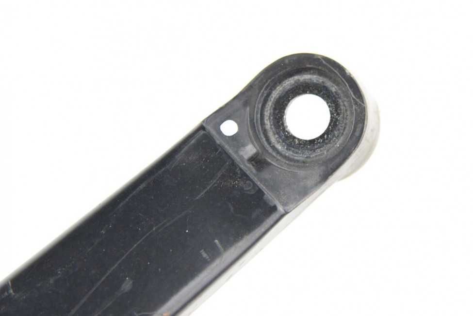 Рамо предна чистачка TOYOTA AURIS 2006/-2012 / VERSO 2009/-2015 RH