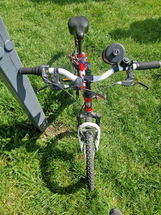 Vând bicicleta copii