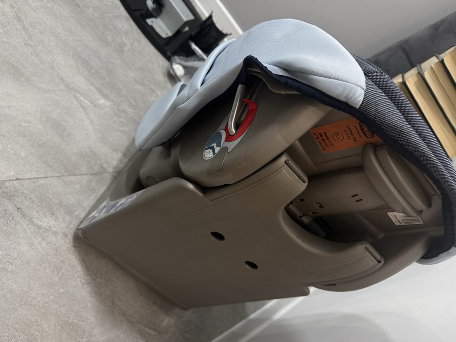 Детское автокресло Chicco