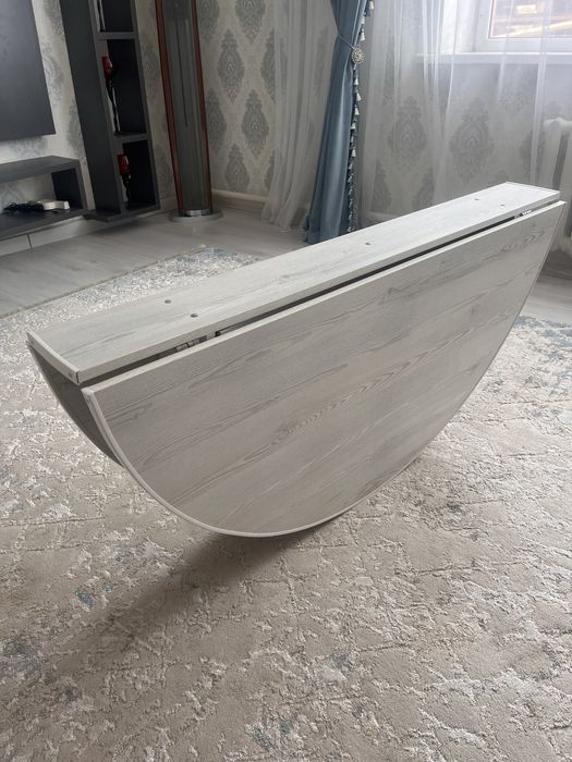 Круглый стол