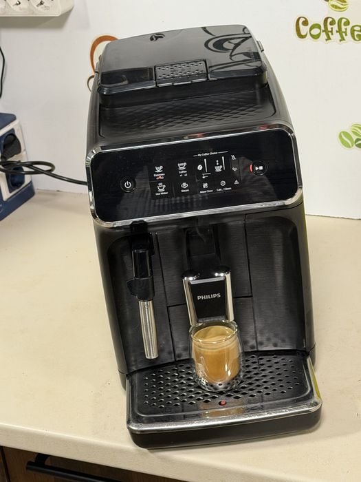 Кафемашина кафе автомат Philips EP2220 с гаранция
