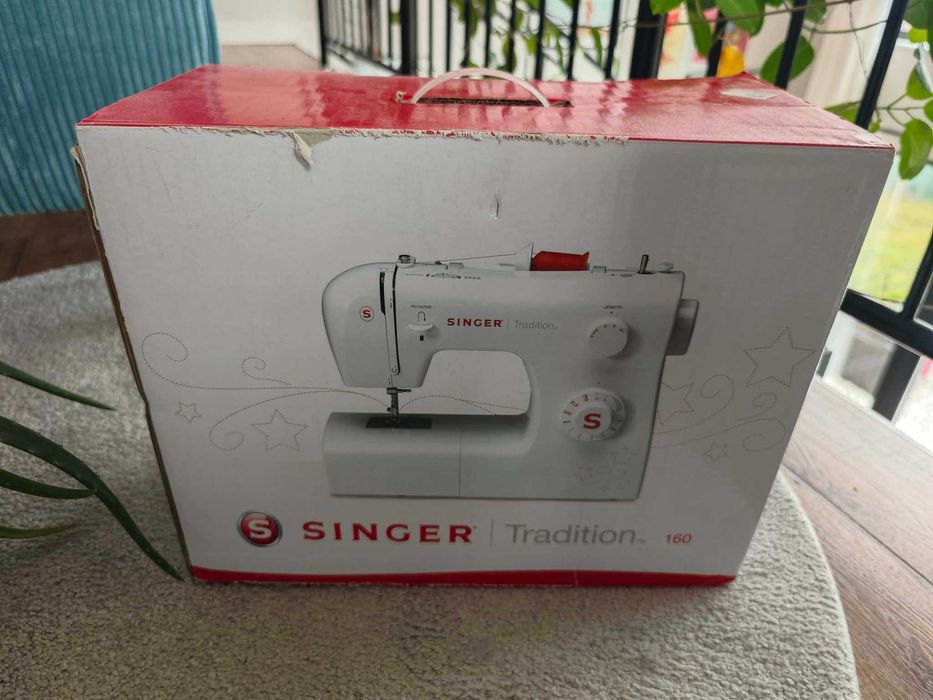 Неизползвана Шевна Машина Singer Tradition 160 (2250)