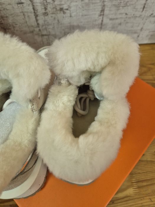 Кроссовки зимние