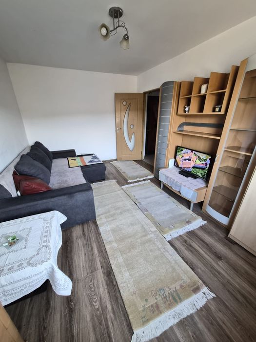 Apartament de inchiriat