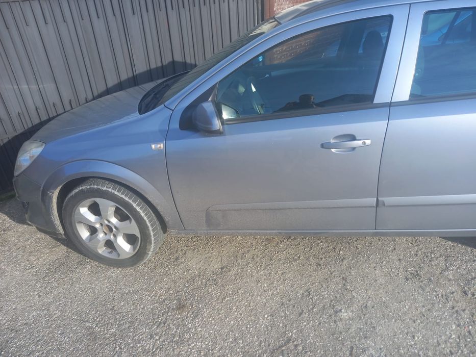 Vând Opel asta H 2007
