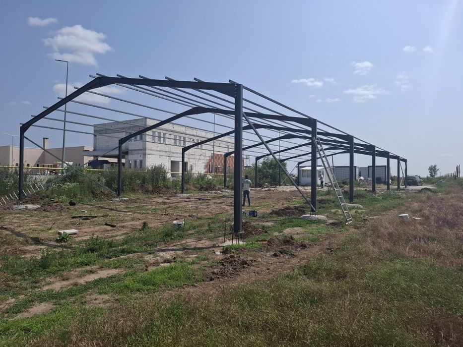 Vand hale : metalice industriale , depozite marfuri, garaje utilaje ag