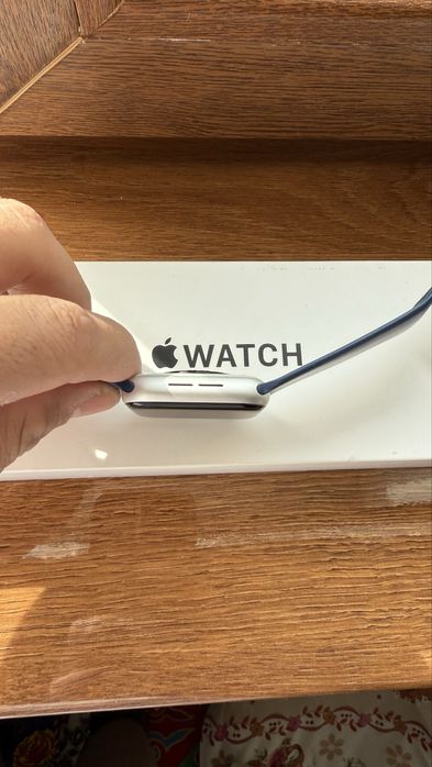 Apple watch se2 44мм оригинал