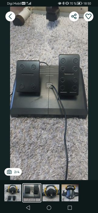 Volan gaming puțin folosit